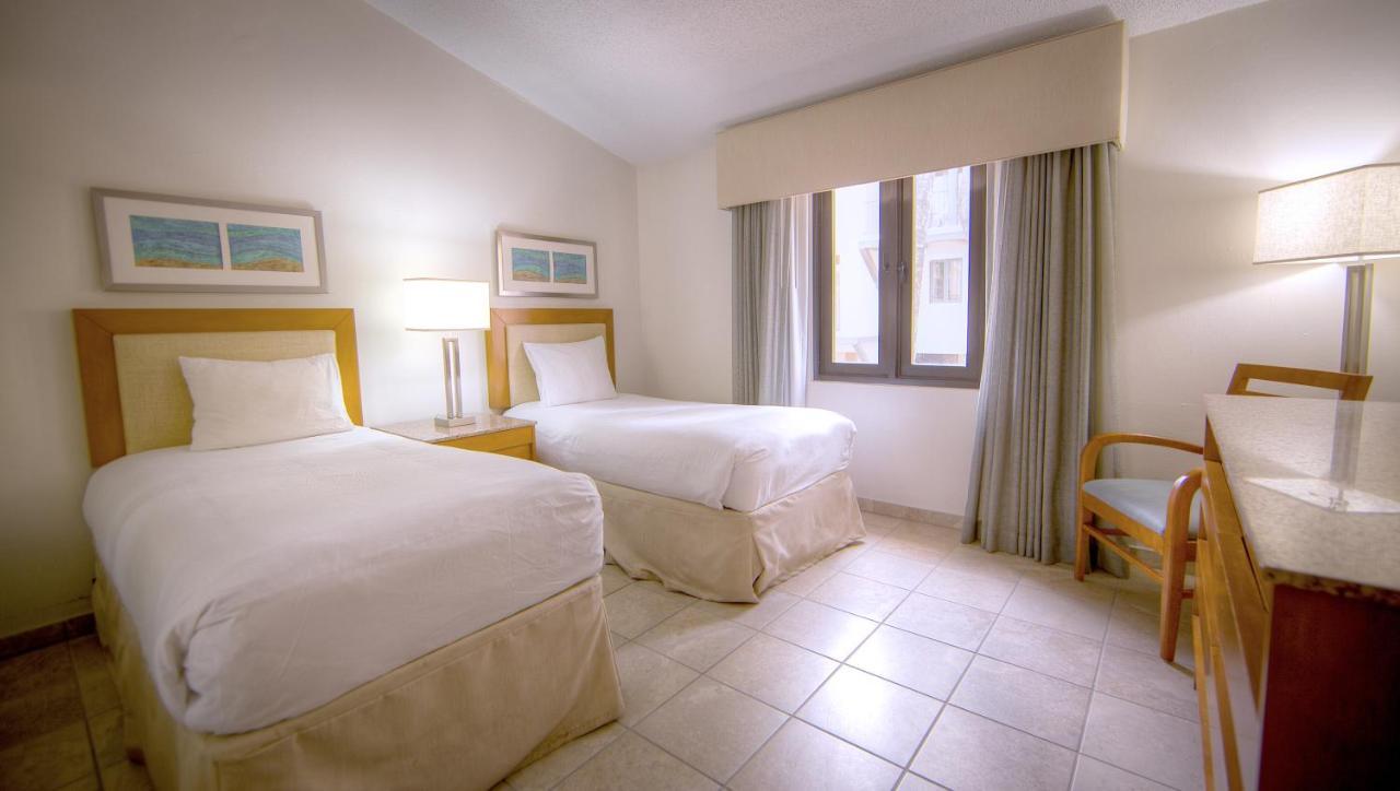 Park Royal Homestay Club Cala Puerto Rico 우마카오 외부 사진